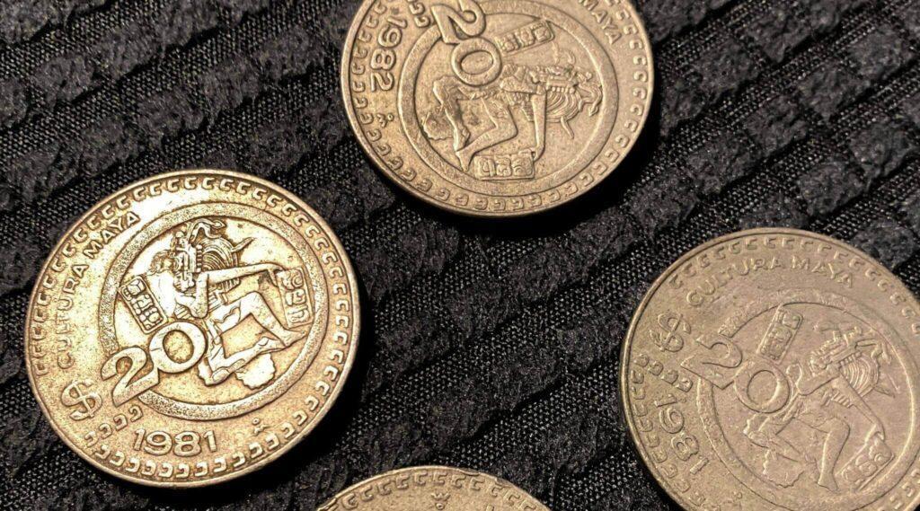 monedas y billetes antiguos